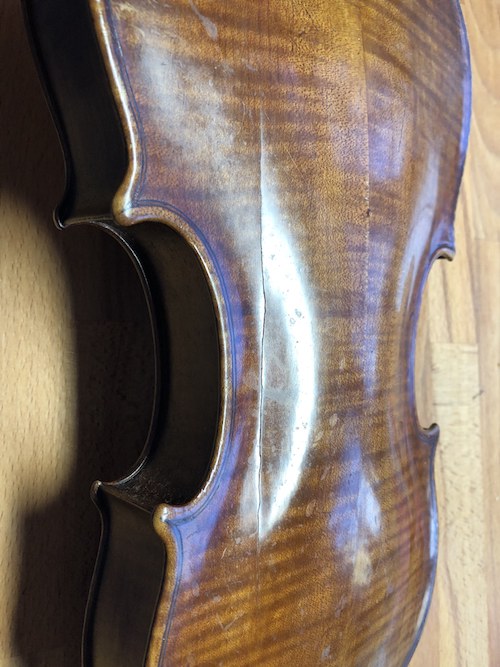 violin back before restoration picture 2